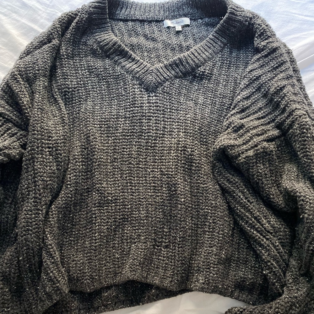 PERF FOR FALL! Like-new cropped Madewell sweater - Size L